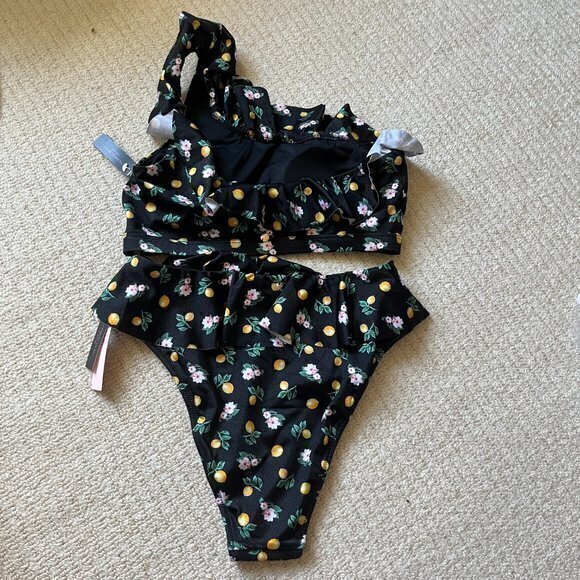 NEW Victoria’s Secret Ruffle High Waist Cheeky‎ Bikini Set Top Bottom Set Size S - Picture 6 of 8